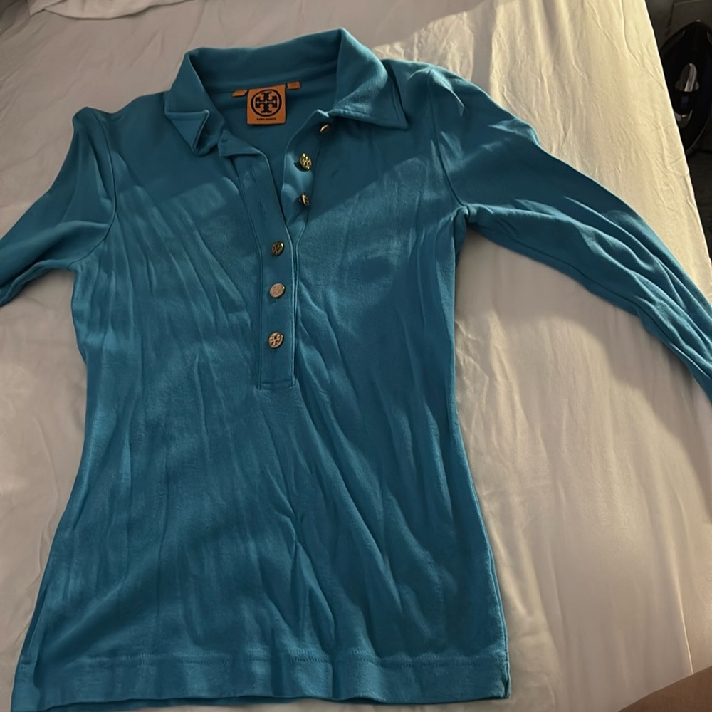 Tory Burch 3/4 sleeve gold Tory Burch symbol buttons